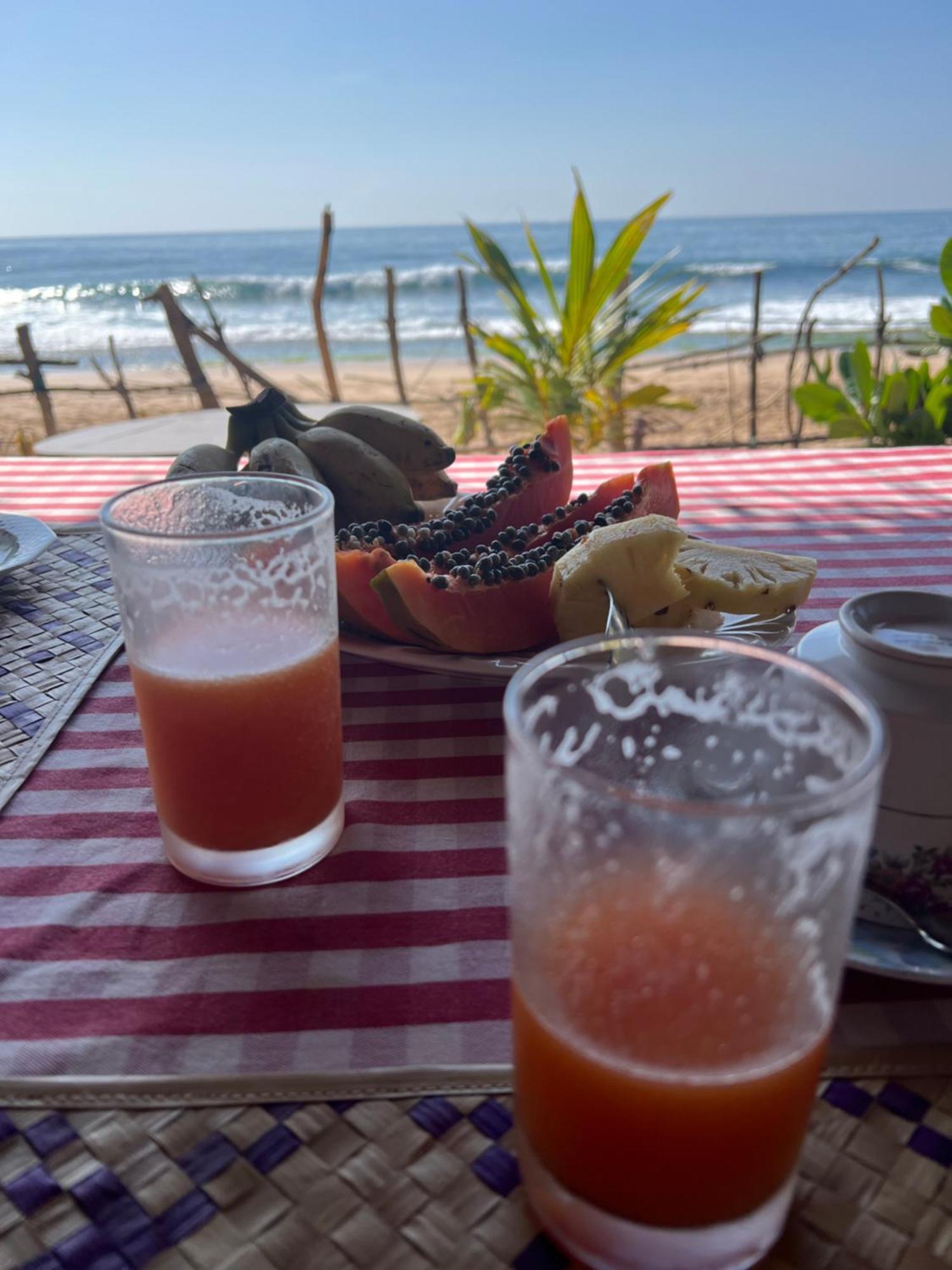 Villasiri And Leon Beach Paradise 탕갈레 외부 사진
