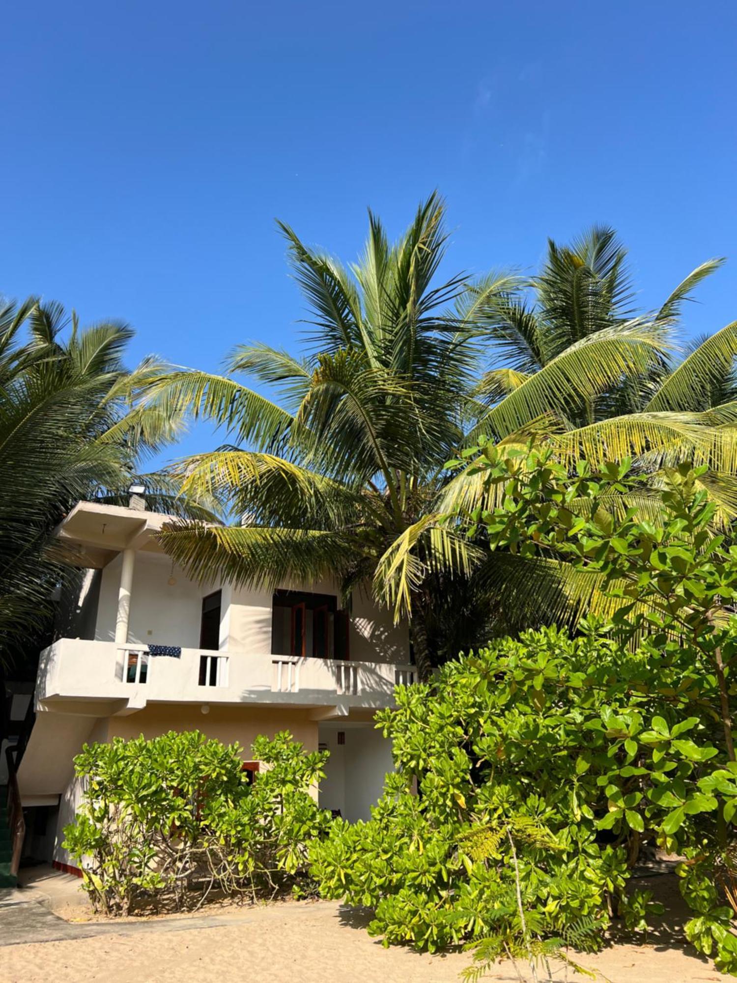 Villasiri And Leon Beach Paradise 탕갈레 외부 사진